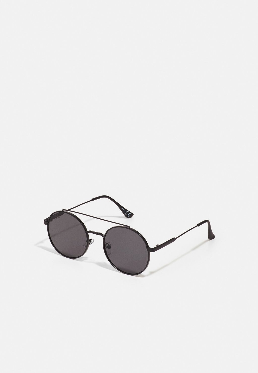 

Солнцезащитные очки Jeepers Peepers, черный