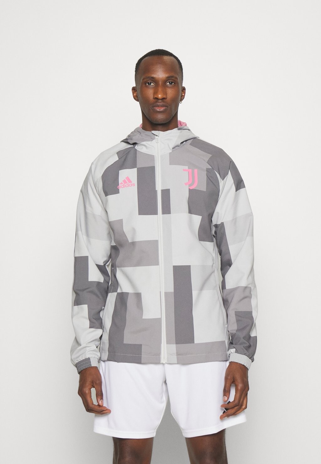 

Спортивная куртка Adidas