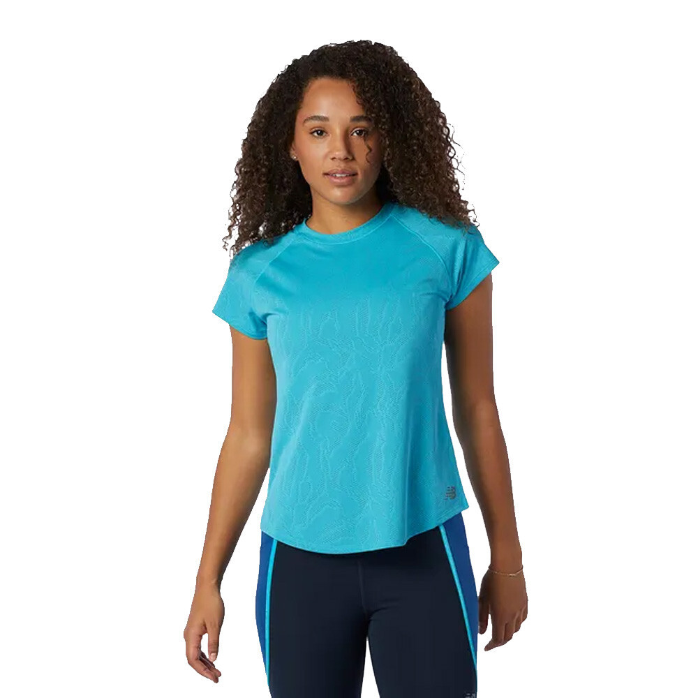 

Спортивная футболка New Balance Q Speed Fuel Jacquard, синий