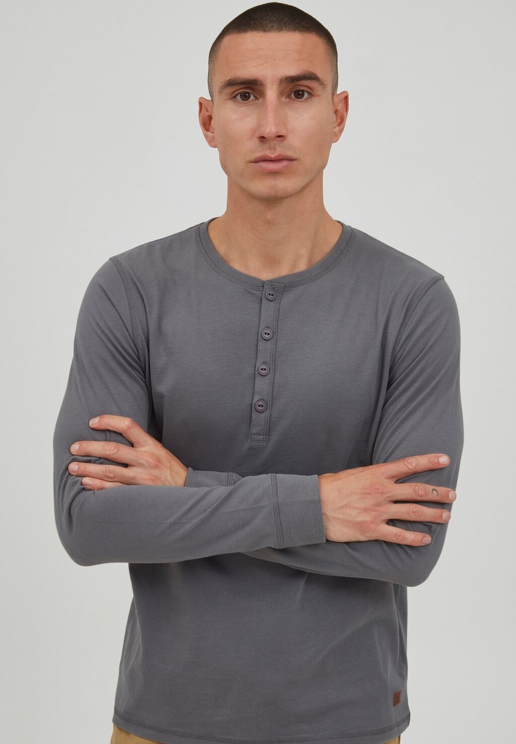 

Футболка с длинным рукавом Idarmando Indicode, цвет pewter