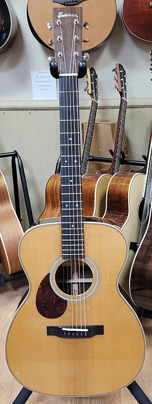 

Акустическая гитара Eastman E20OM-TC Left Handed
