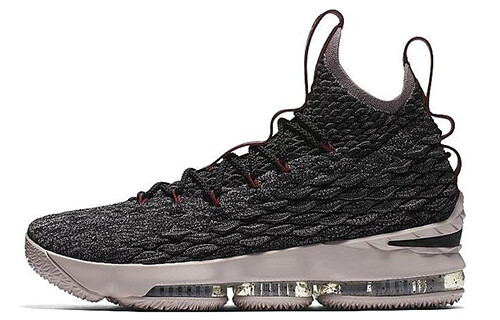 

Nike LeBron 15 Гордость Огайо