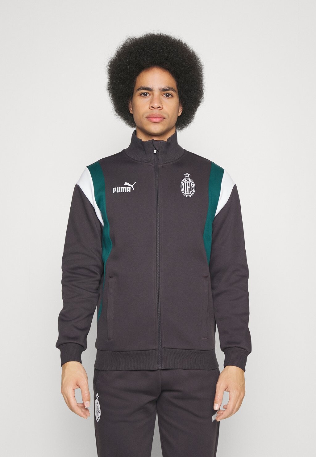 

Спортивная куртка Puma
