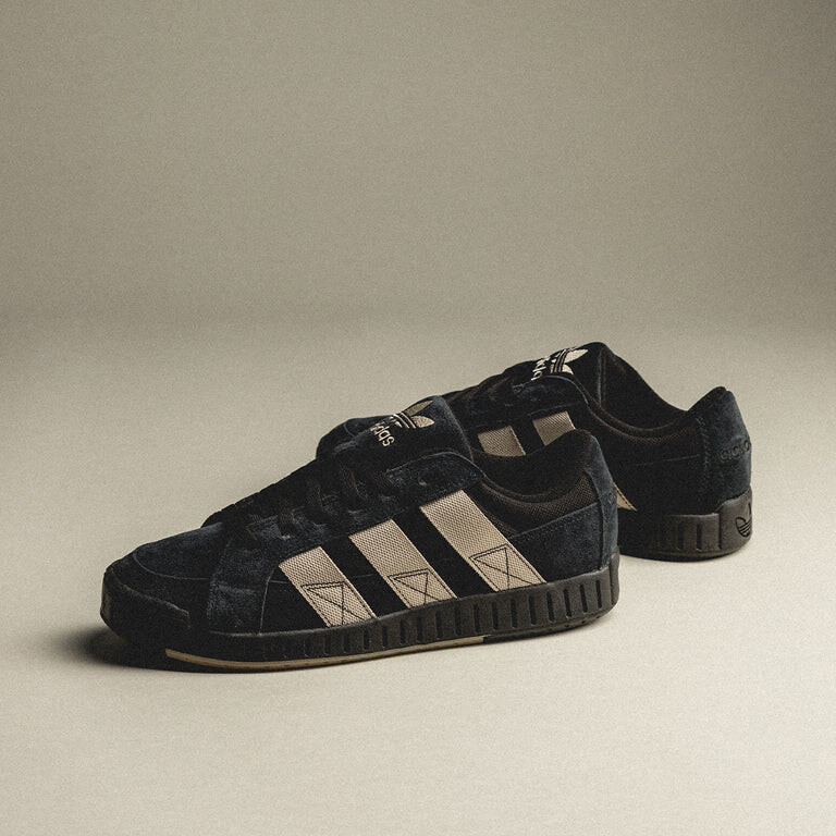 

Кроссовки Lwst Adidas, черный