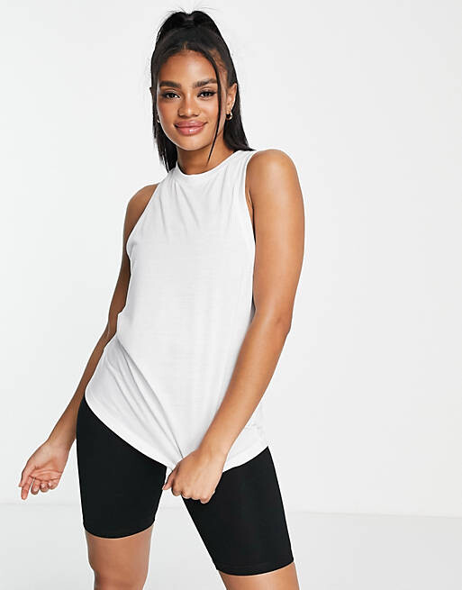 

Жилет для йоги с закручивающейся спинкой ASOS 4505
