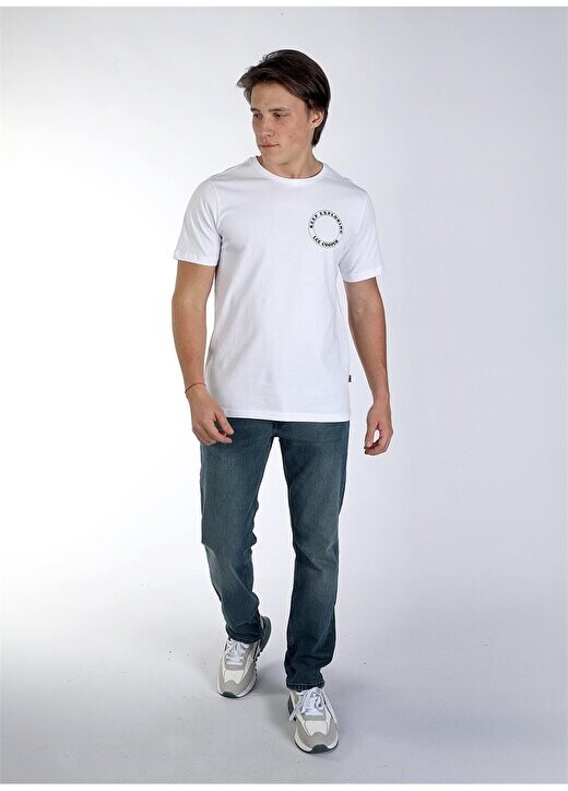 

Белая мужская футболка с круглым воротником 242 LCM 242002 GRAPES WHITE Lee Cooper, белый