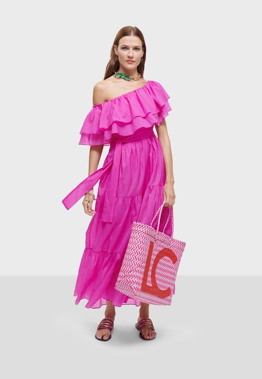 

Длинное платье LOLA CASADEMUNT