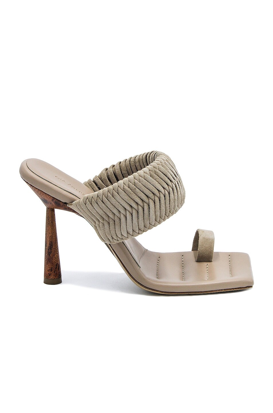 

Туфли Gia Borghini X RHW Toe Ring Suede, кремовый, Бежевый