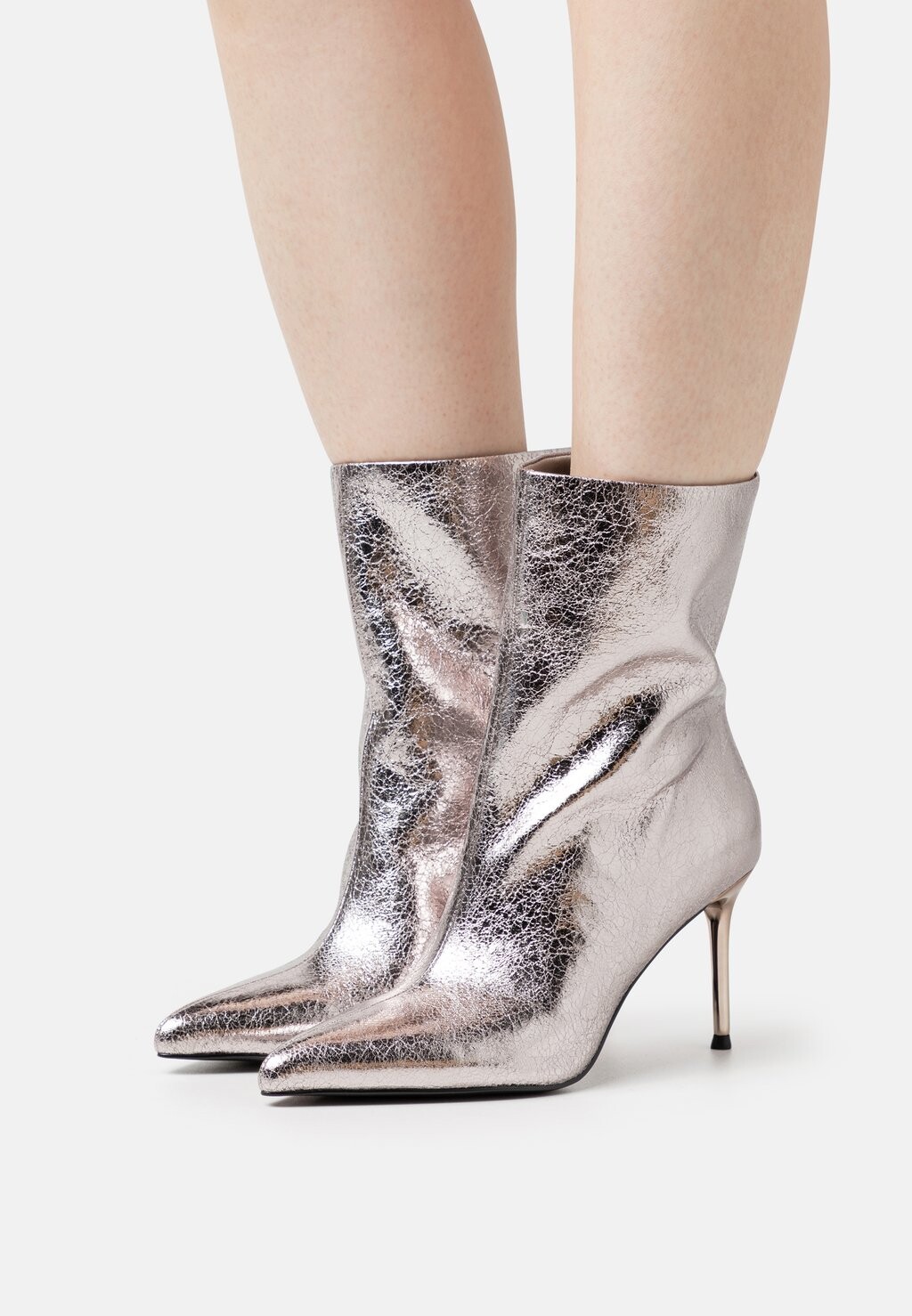 

Классические ботильоны Steve Madden