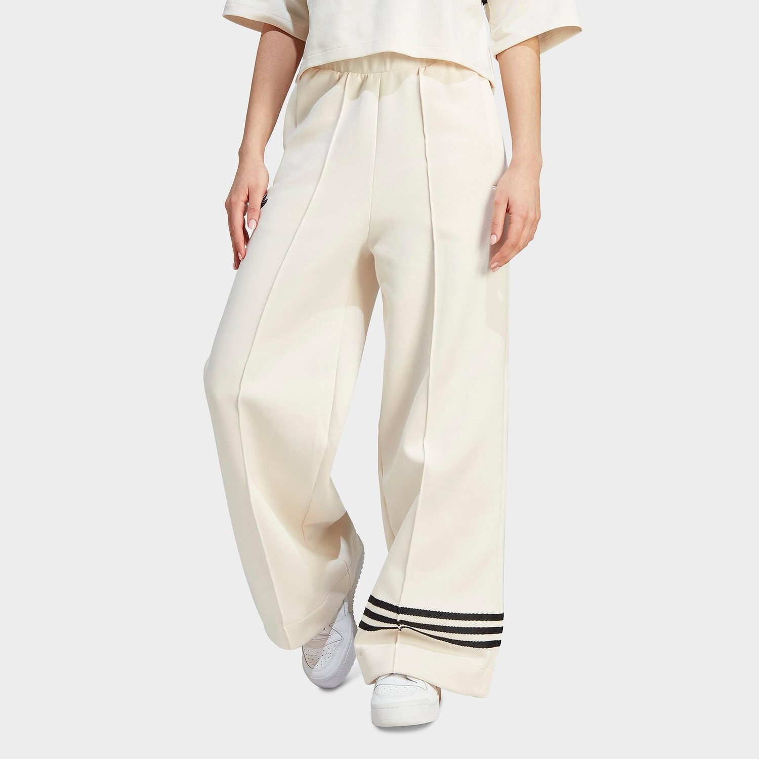 

Женские спортивные брюки adidas Originals adicolor Neuclassics, белый