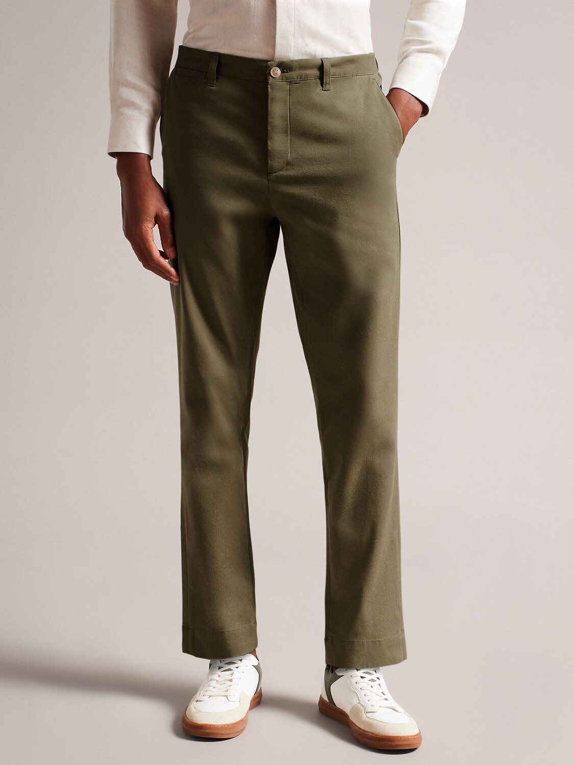 

Повседневные брюки чинос Ted Baker Genbee, оливковый, Зеленый