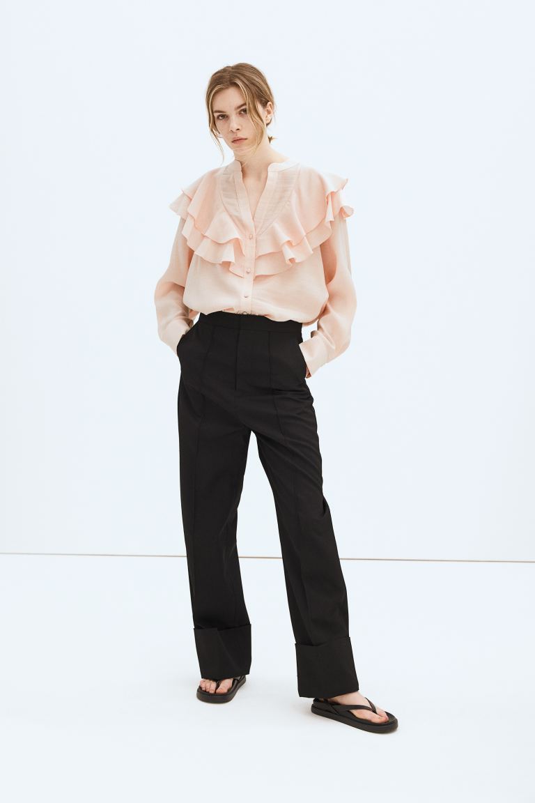 Блузка с воланами H&M, розовый блузка с вышивкой и v образным вырезом рукава с воланами l белый