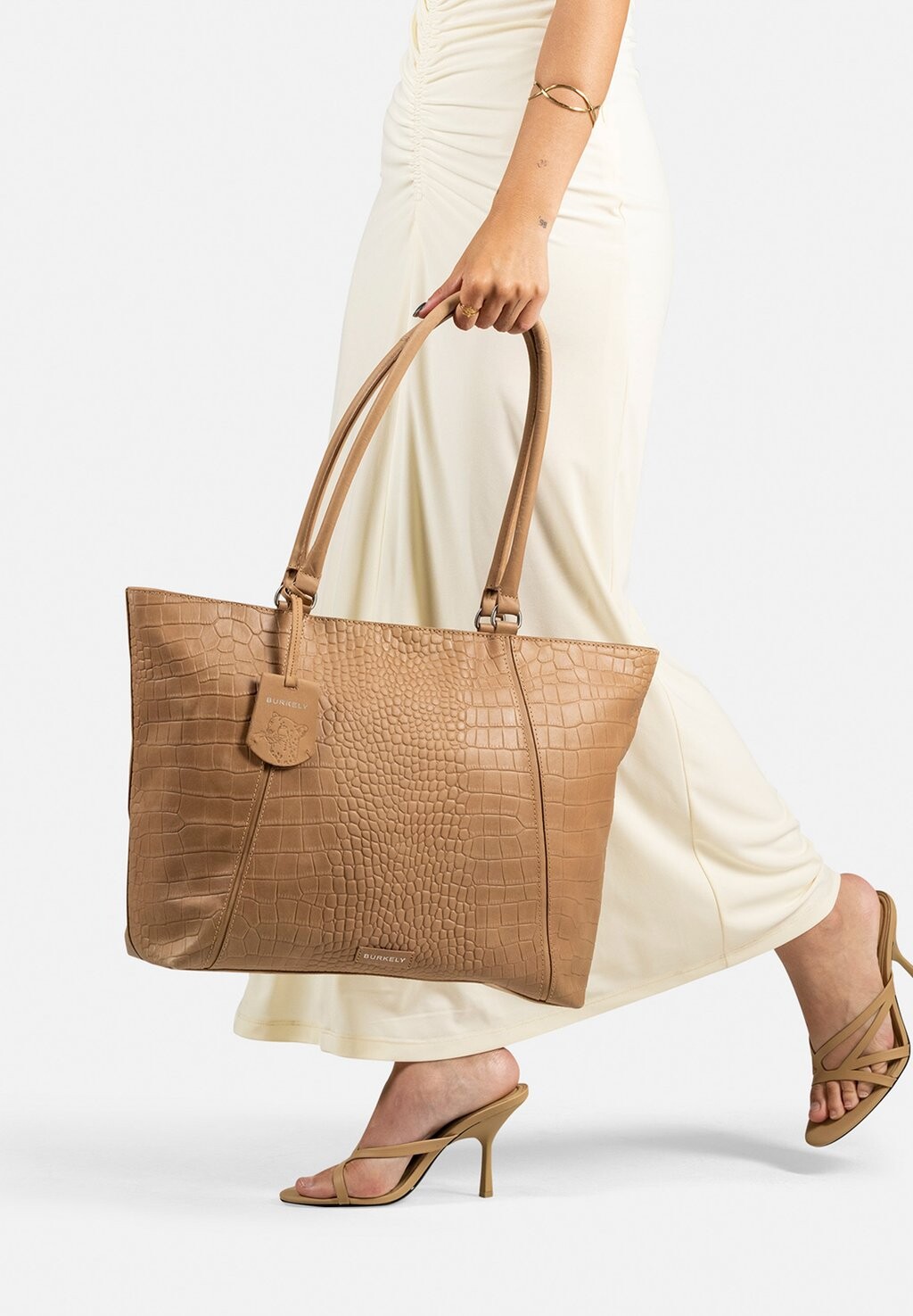 

Сумка 15.6" WIDE TOTE COOL COLBIE Burkely, цвет beige