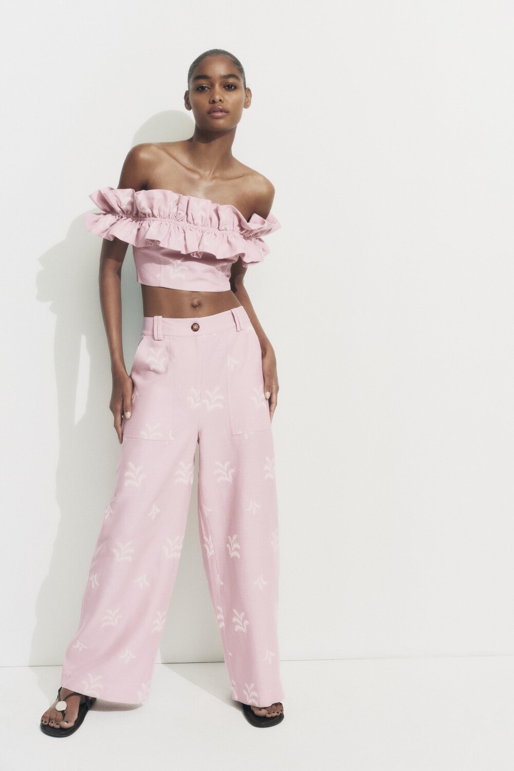 

Топ из льна с принтом небольшого размера Zara, розовый