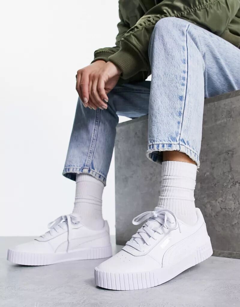 

Белые кроссовки PUMA Carina