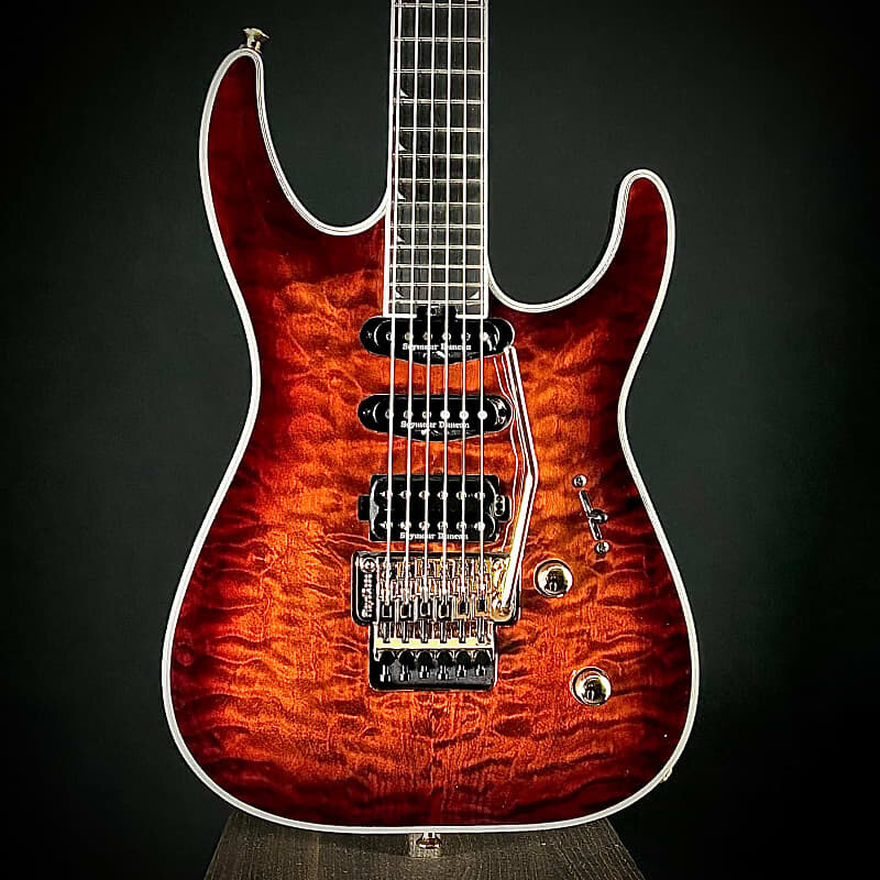

Электрогитара Jackson Pro Plus Series Soloist SLA3Q