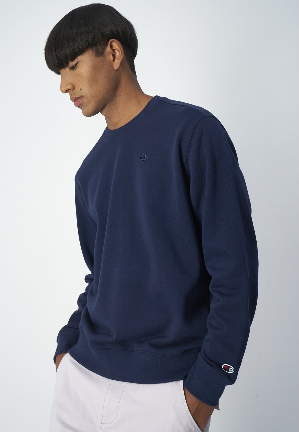 

Толстовка Crewneck Logo Champion, цвет dark blue
