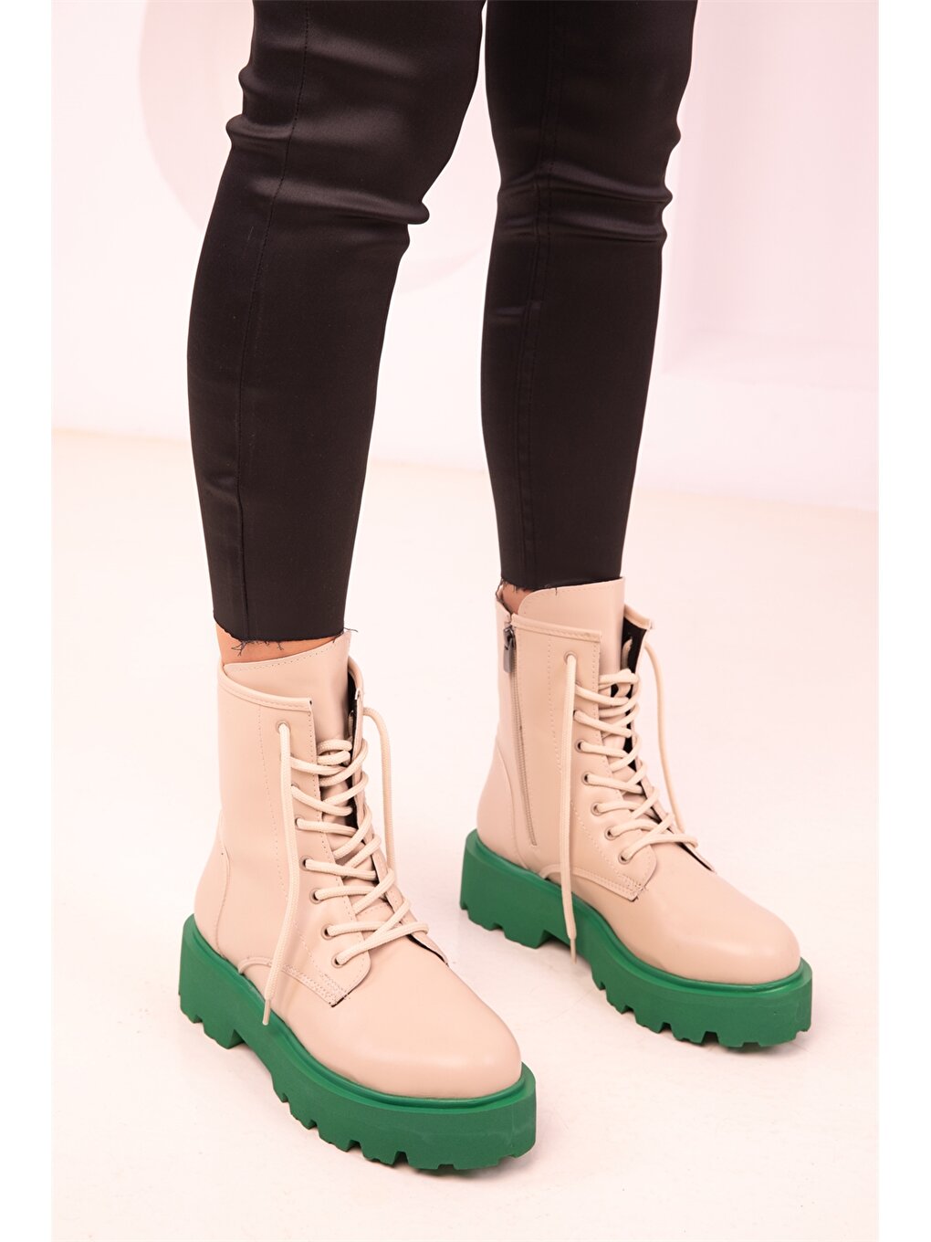 Кожаные женские ботинки с цветовыми блоками Soho Exclusive, бежевый