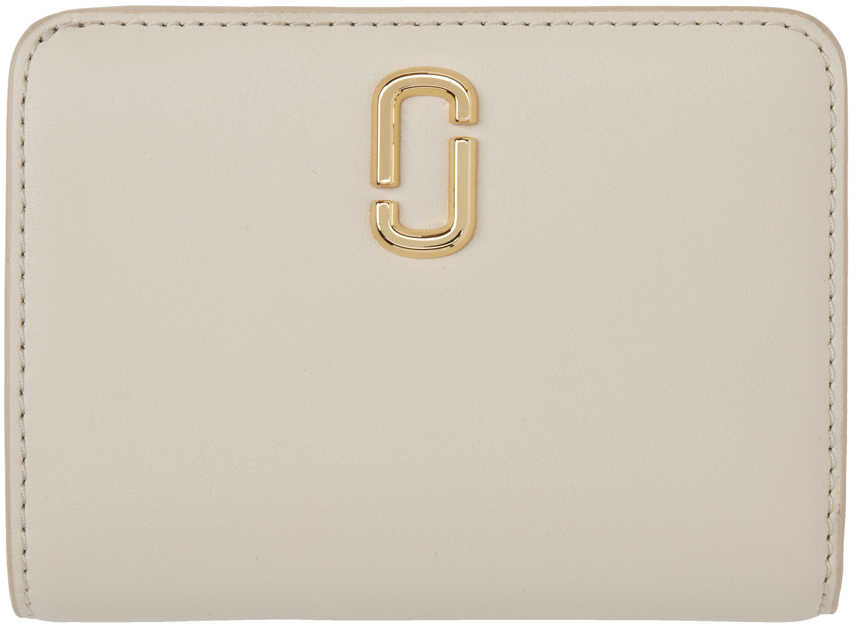 Кремового цвета кошелек 'The J Marc Mini Compact' Marc Jacobs цена и фото