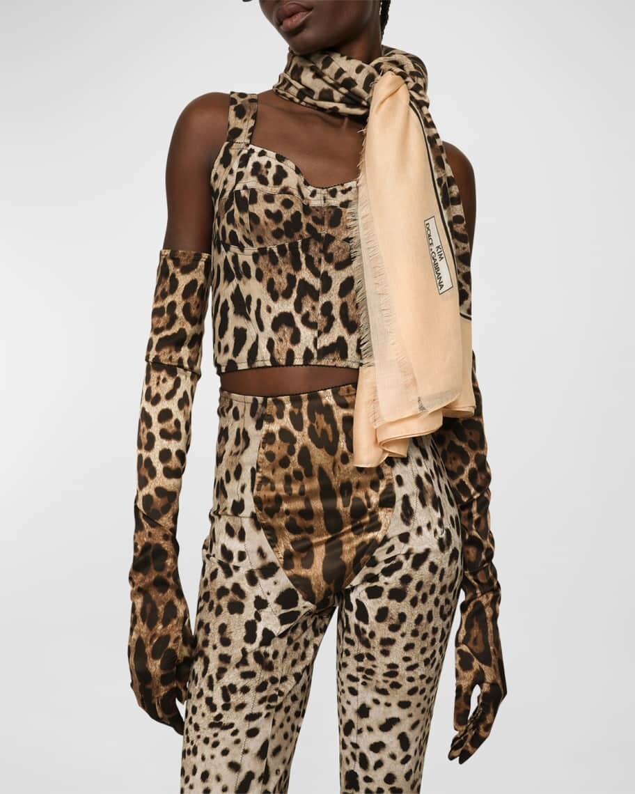 

Модально-кашемировый шарф из коллаборации с Kim Leopard Dolce&Gabbana