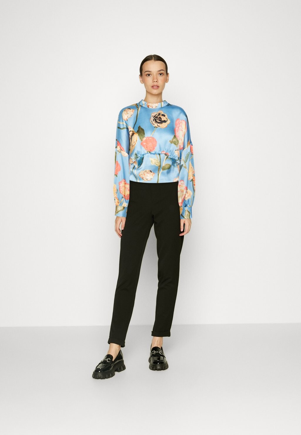 

Блузка Vero Moda