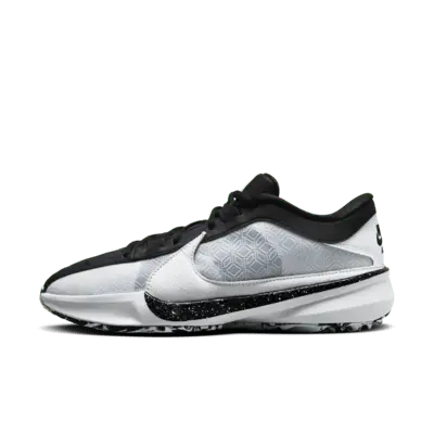 

Кроссовки Nike Giannis Freak 5 Basketball Shoes, белый/черный