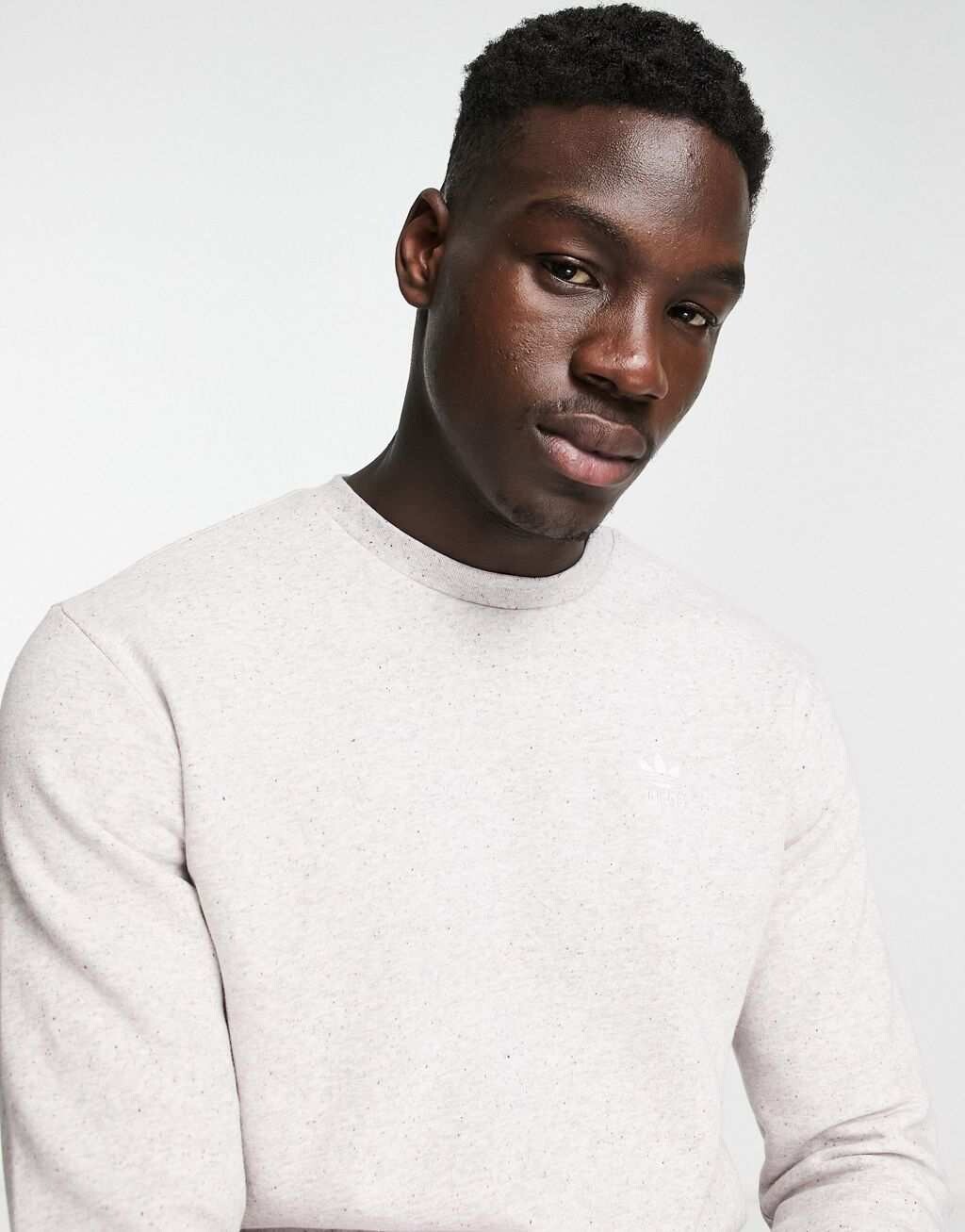 

Серая толстовка adidas Originals Essentials