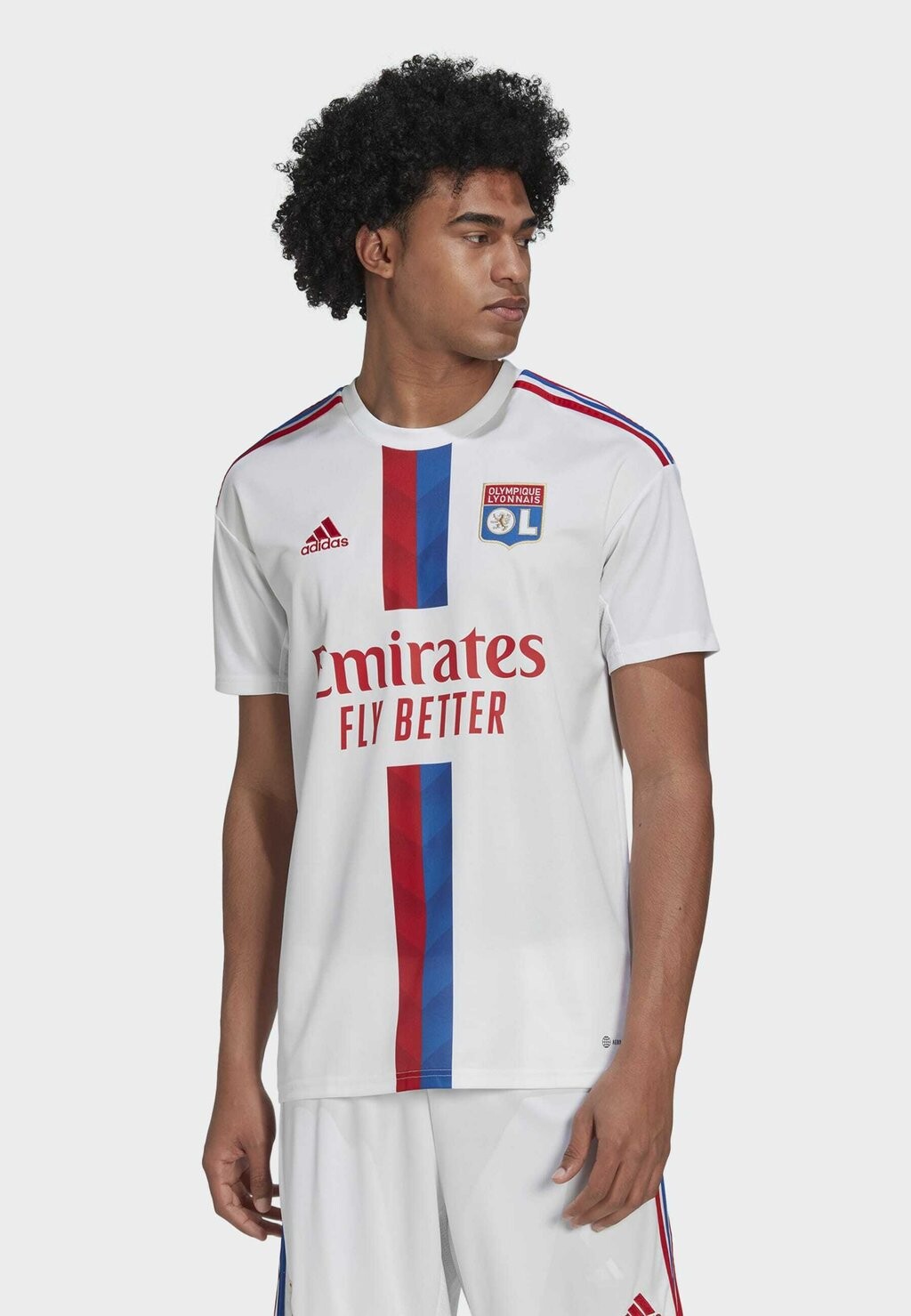

Спортивная футболка Adidas