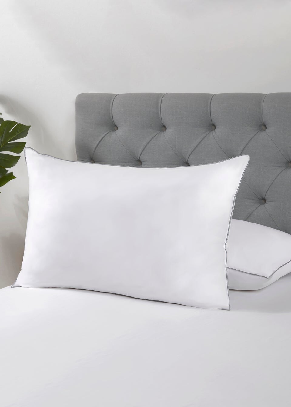 

BHS Bedding Бамбуковая подушка , белый