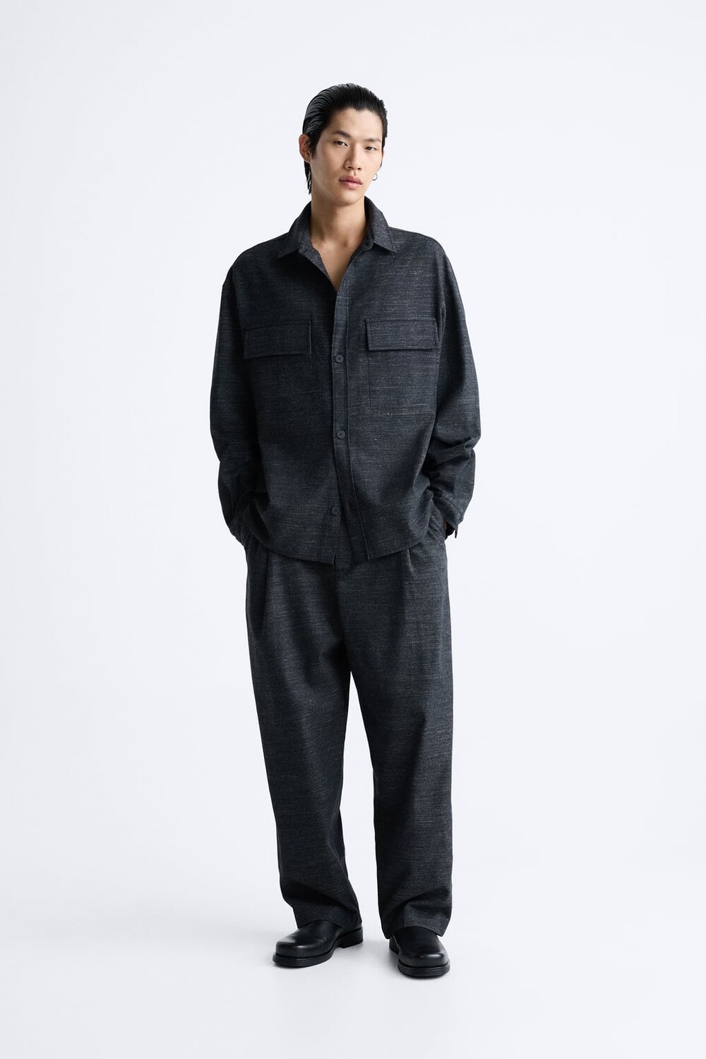 

Рубашка с карманами ZARA, серый