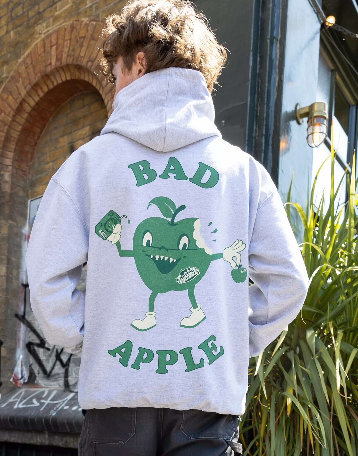 

Серая толстовка унисекс с фруктовым принтом Bad Apple Batch1, Серый