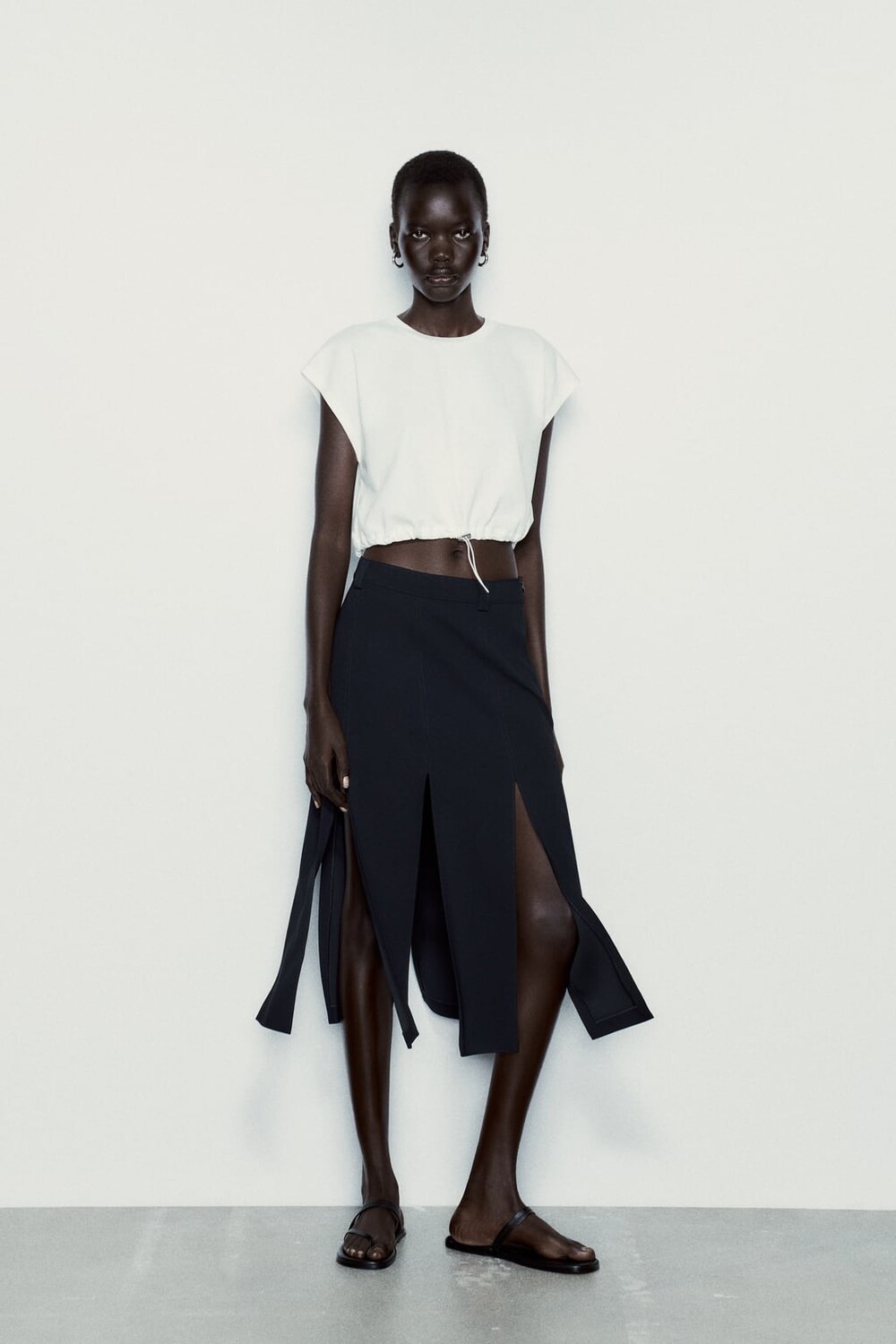 

Укороченная футболка-стоппер ZARA, белый