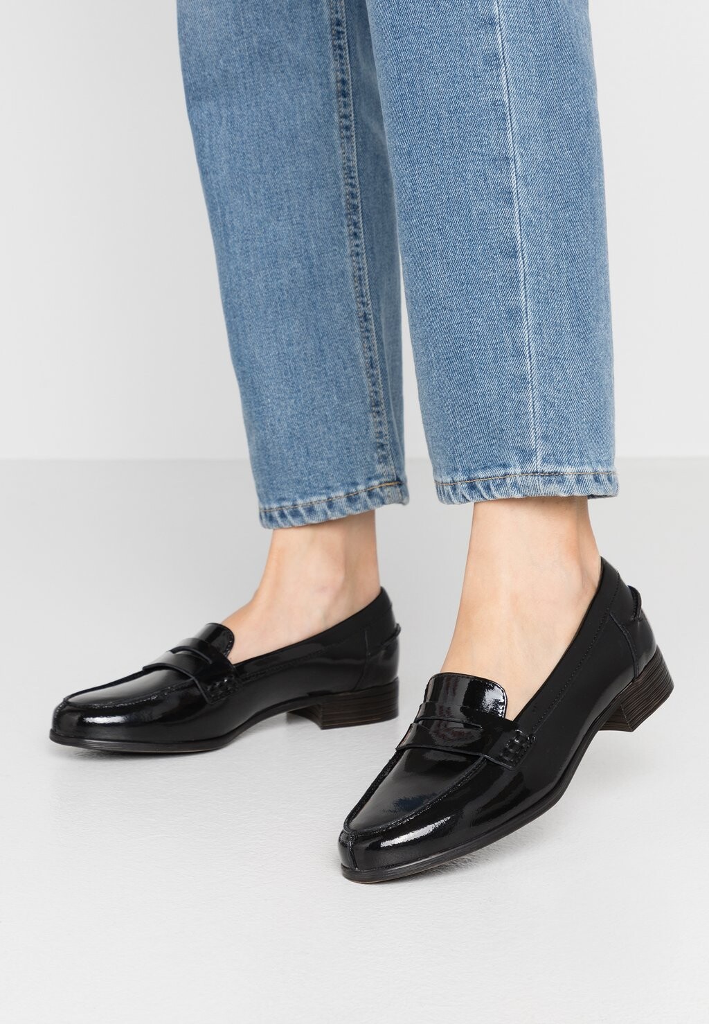 

Лоферы Clarks, черный