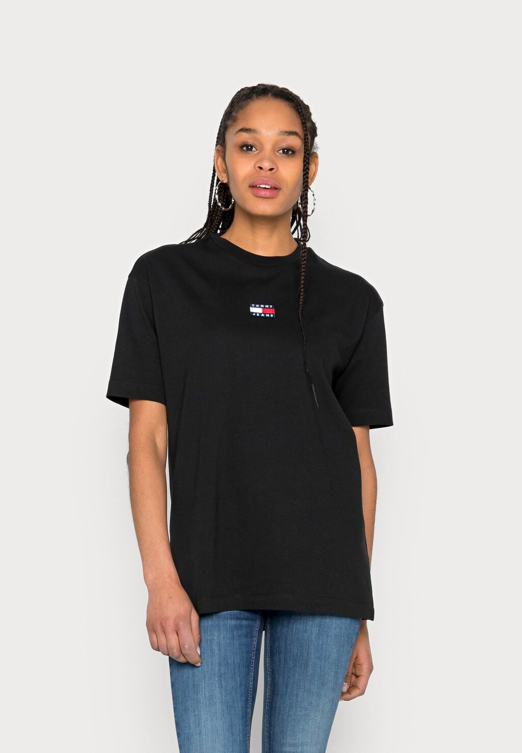 

Базовая футболка Tommy Jeans, черный
