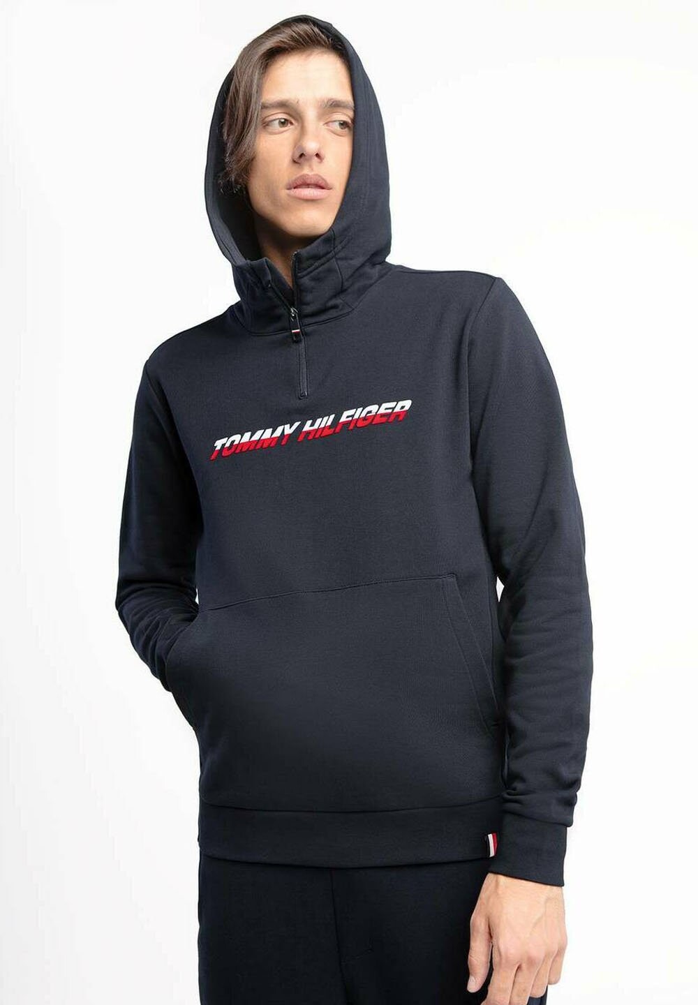 

Худи Tommy Hilfiger