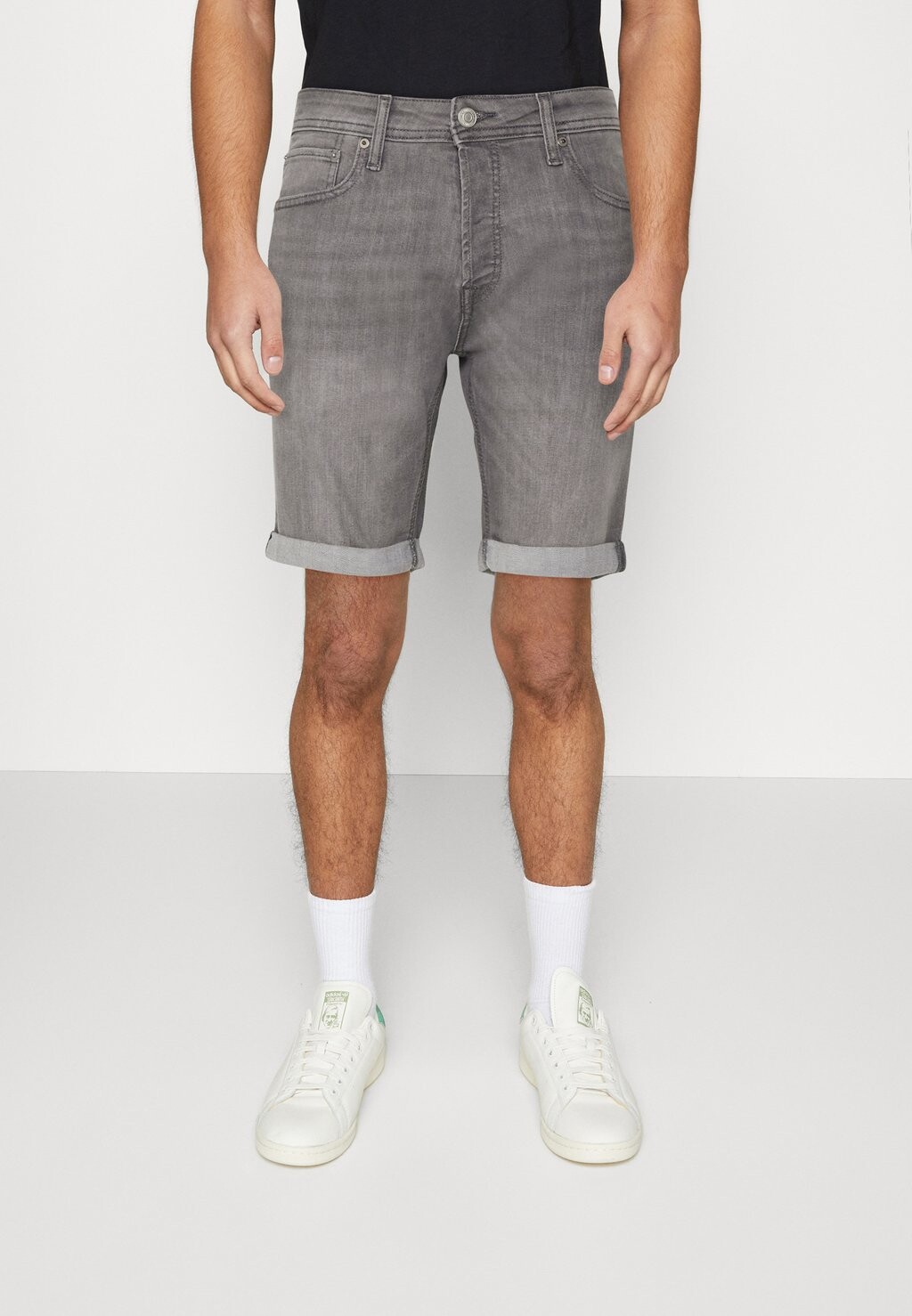

Джинсовые шорты Jack & Jones