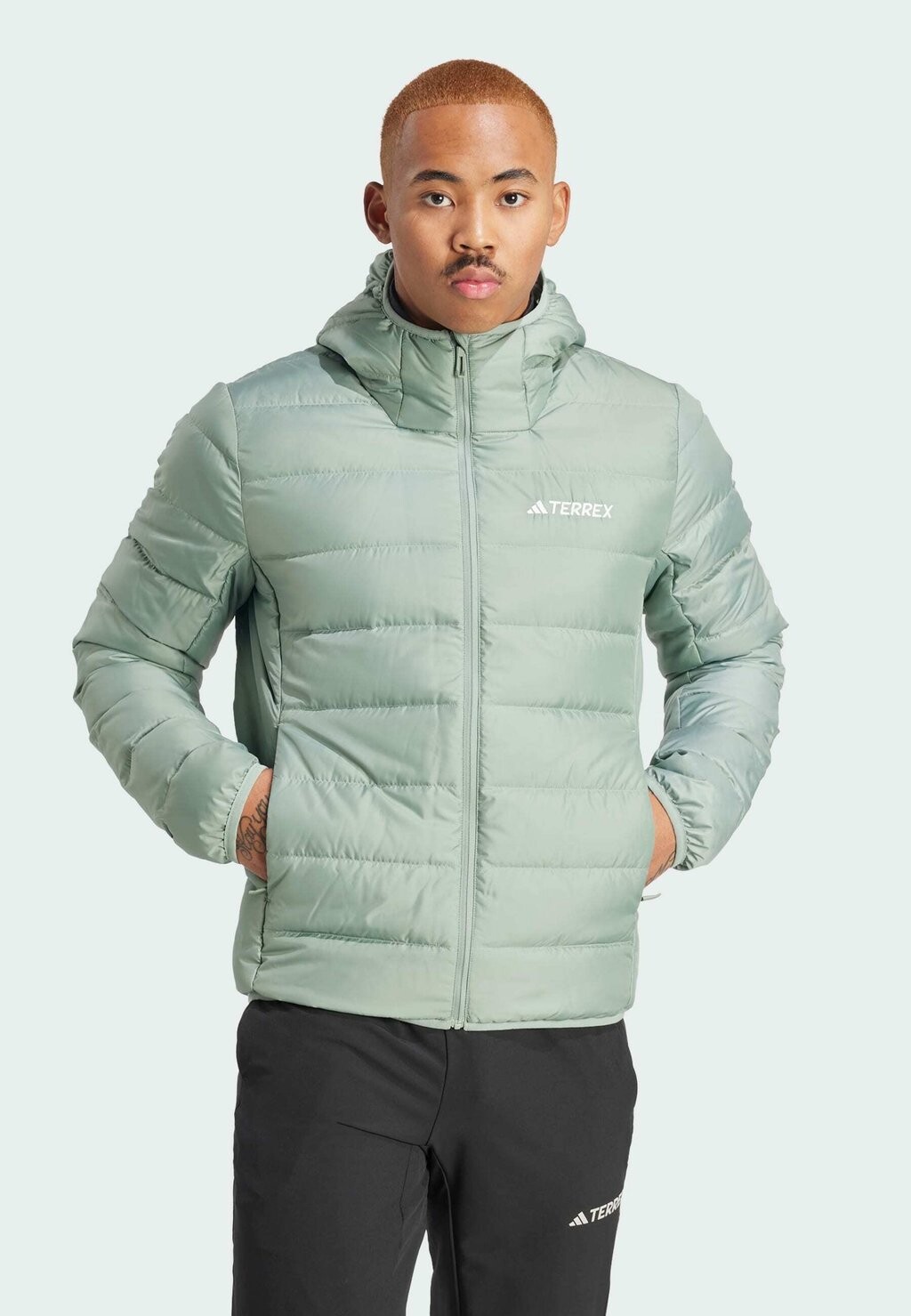 

Куртка Adidas Terrex TERREX MULTI, цвет silver green