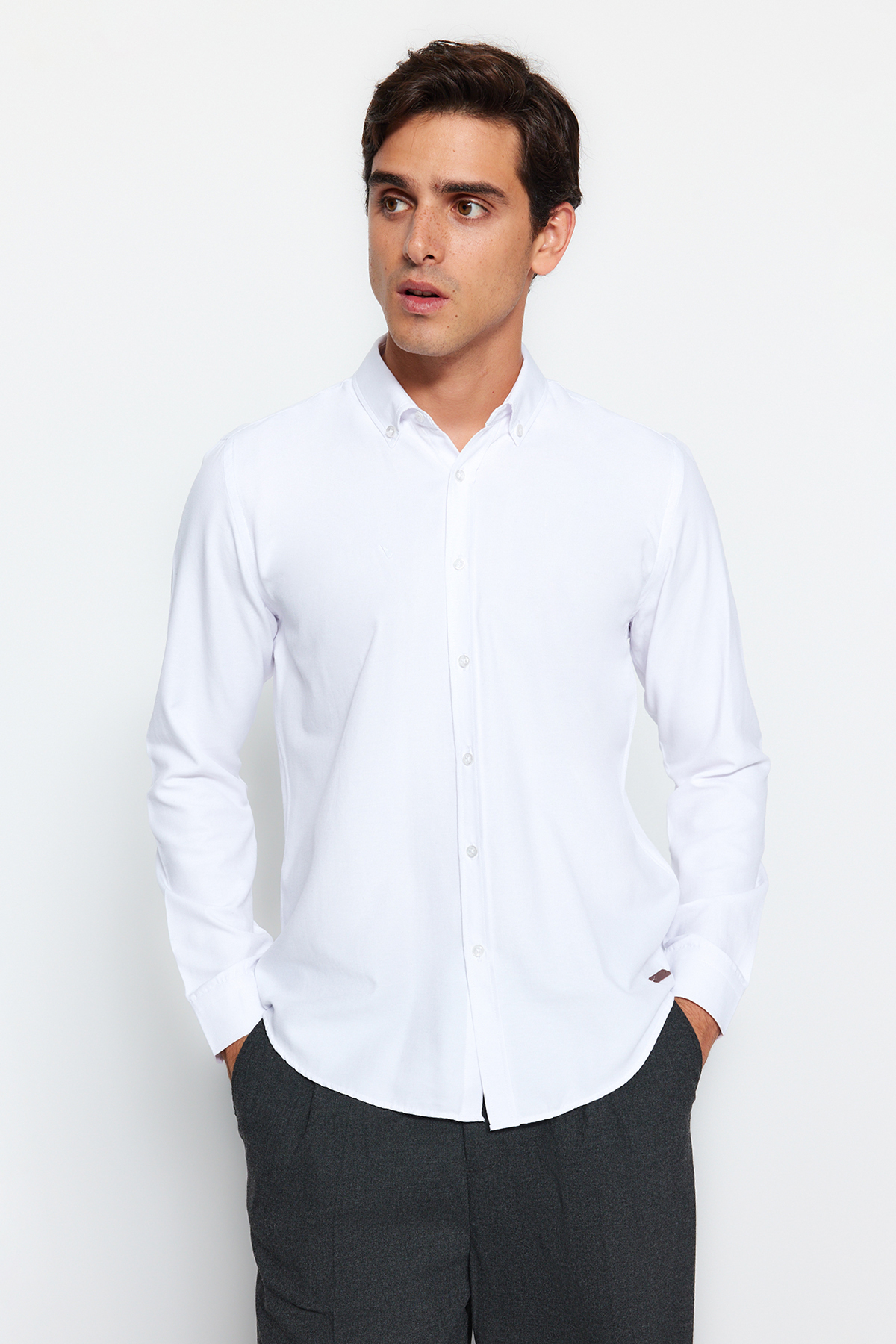 Рубашка Trendyol мужская классического кроя, белый полосатая рубашка оверсайз trendyol белый