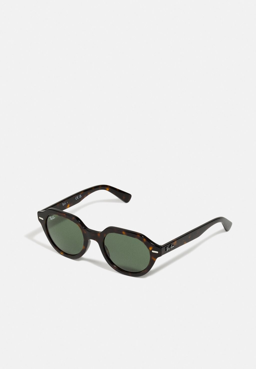 

Солнцезащитные очки Ray-Ban