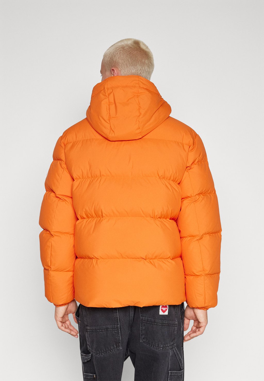 Куртка Tommy Jeans КУРТКА ESSENTIAL, цвет bonfire orange