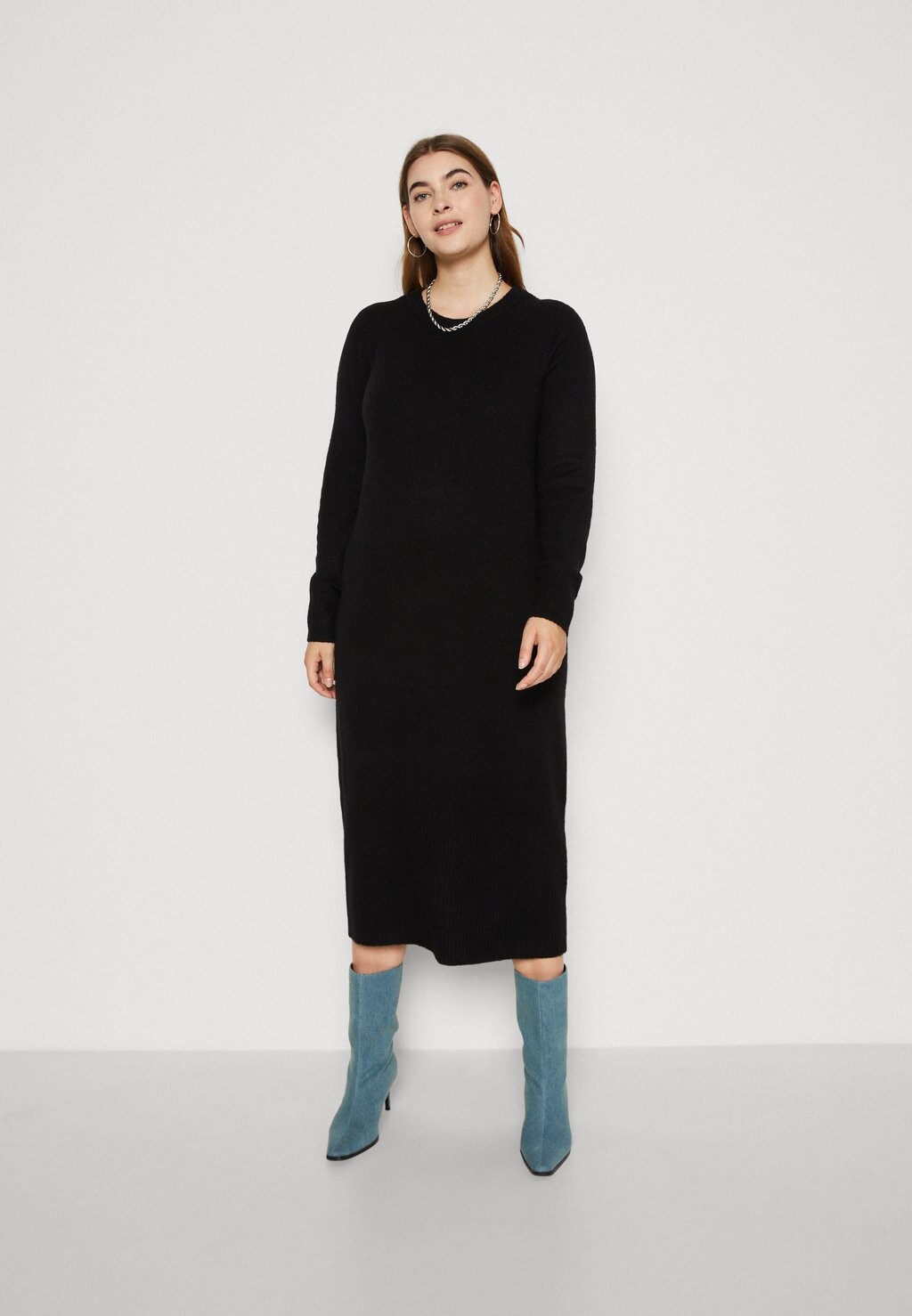 

Платье Point Vero Moda Curve VMCPLAZA O NECK CALF DRESS, черный