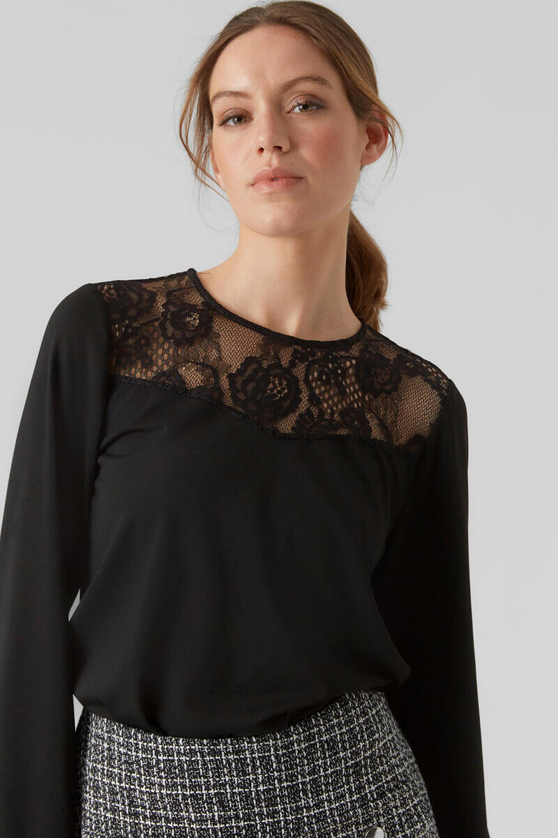 

Верх из кружевных деталей Vero Moda, черный