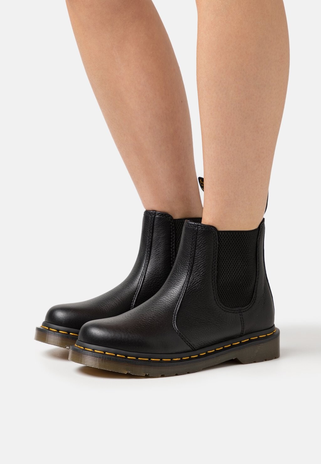 

Ботильоны Dr. Martens