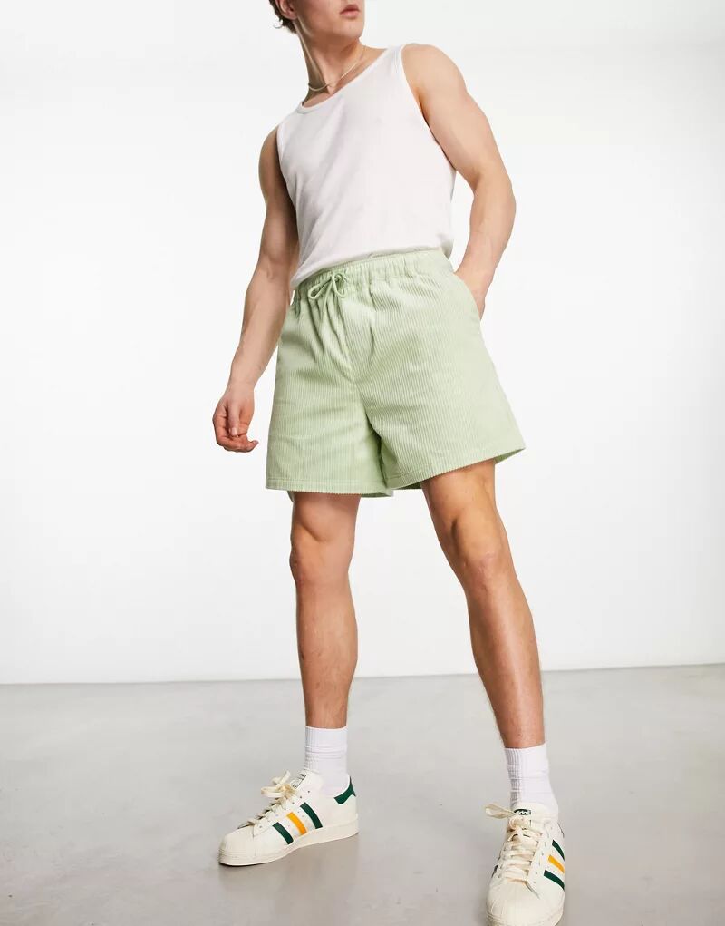 Светло-зеленые широкие укороченные вельветовые шорты ASOS джемпер bik bok 44 размер