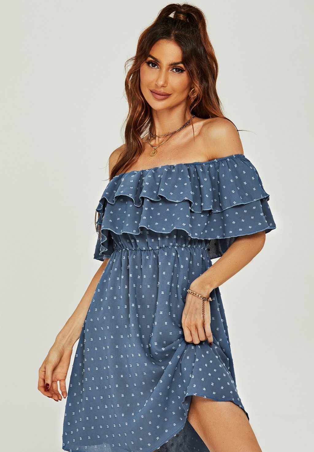 

Дневное платье BARDOT RUFFLES OFF SHOULDER FS Collection, цвет blue