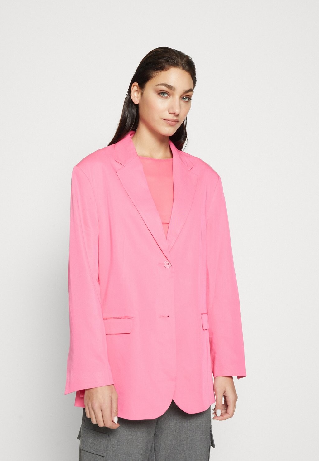 

Блейзер Monki, розовый
