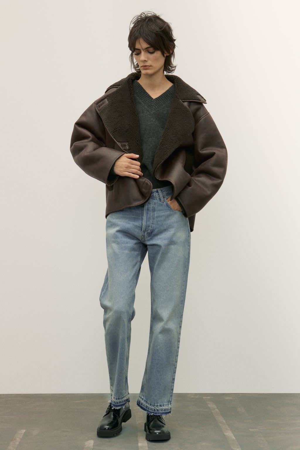 

Двусторонняя куртка свободного кроя Zw Collection ZARA, коричневый
