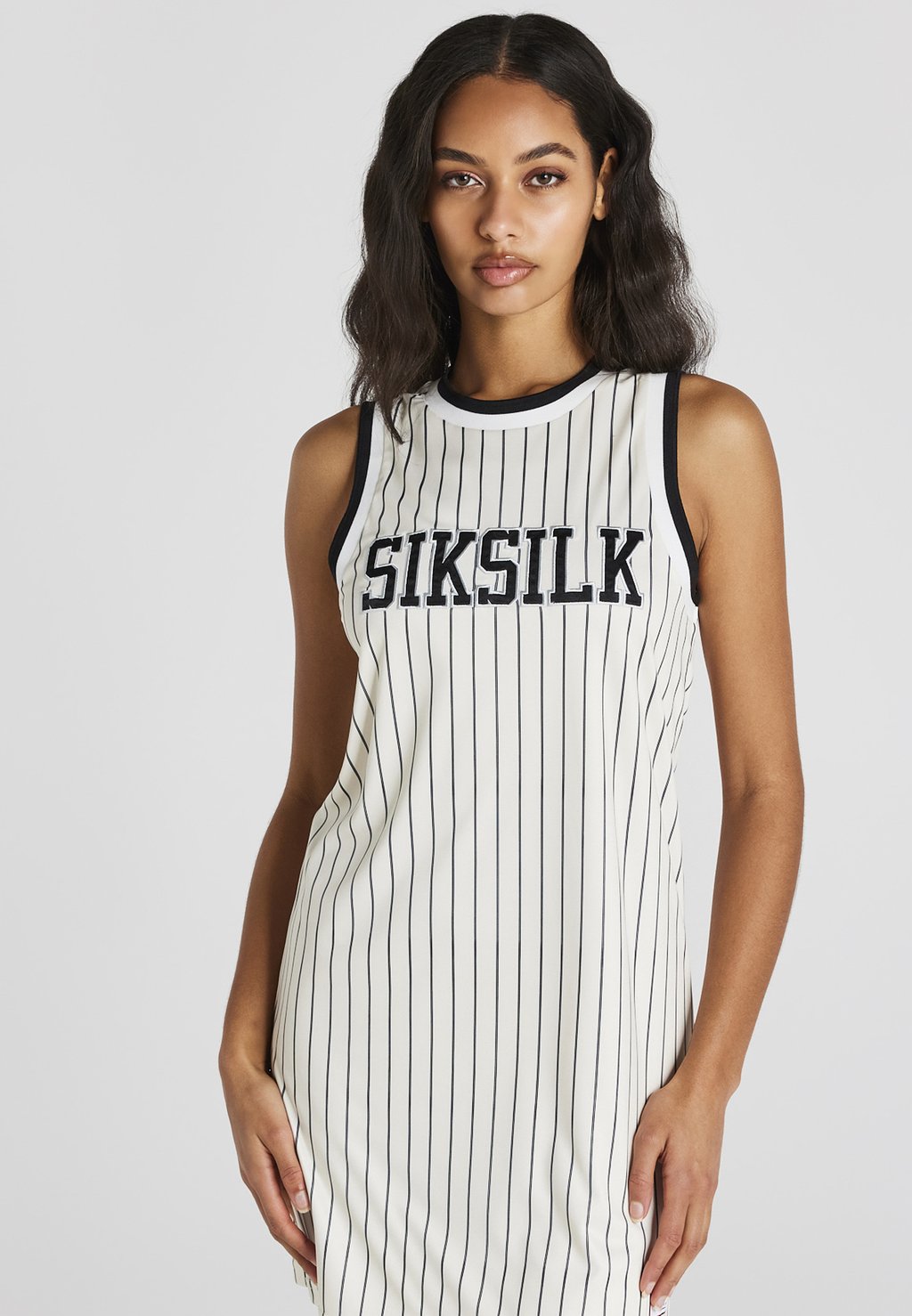 

Платье-футляр SIKSILK