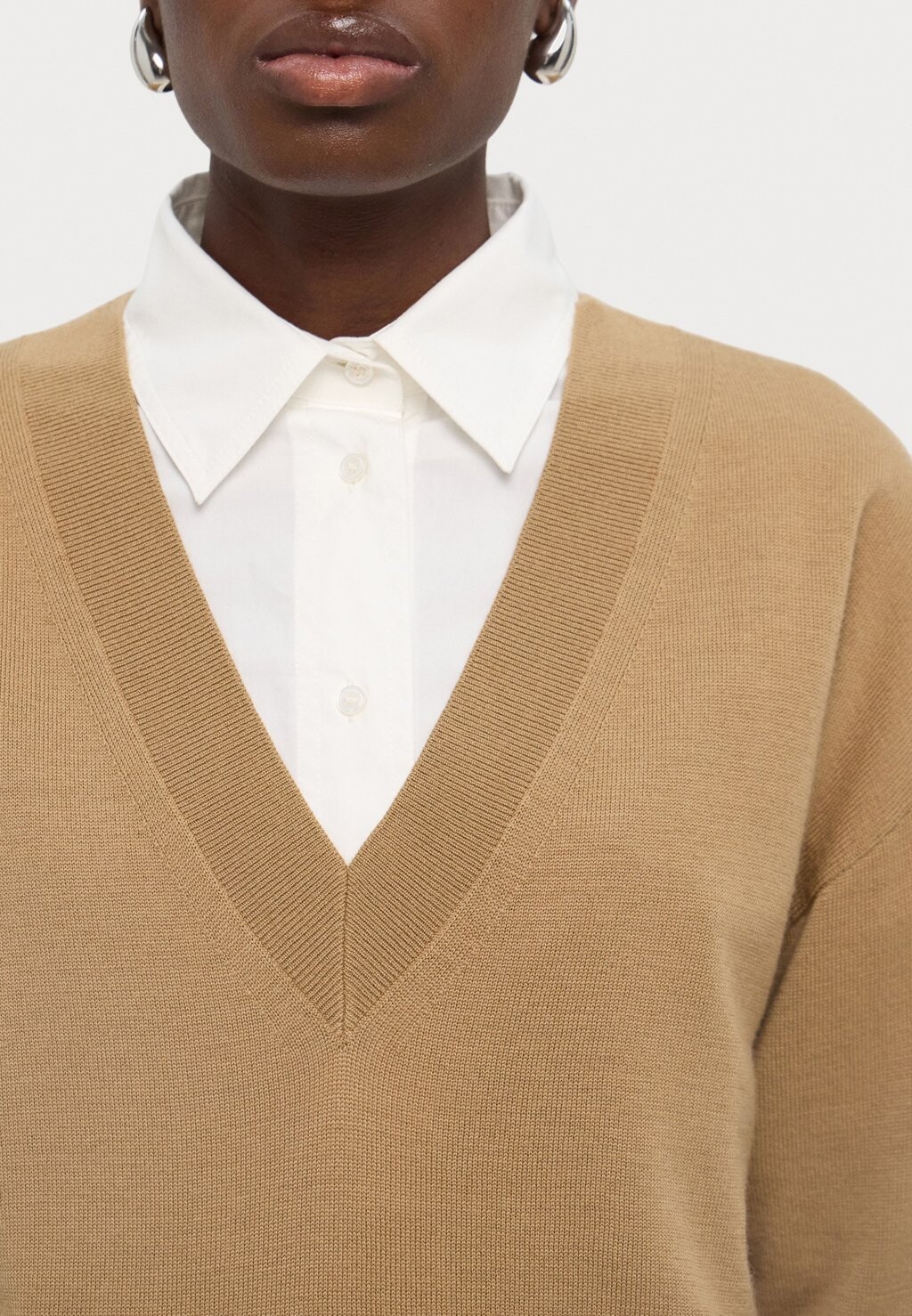 

Джемпер BUTTON SLEEVES SWEATER MICHAEL Michael Kors, коричневый