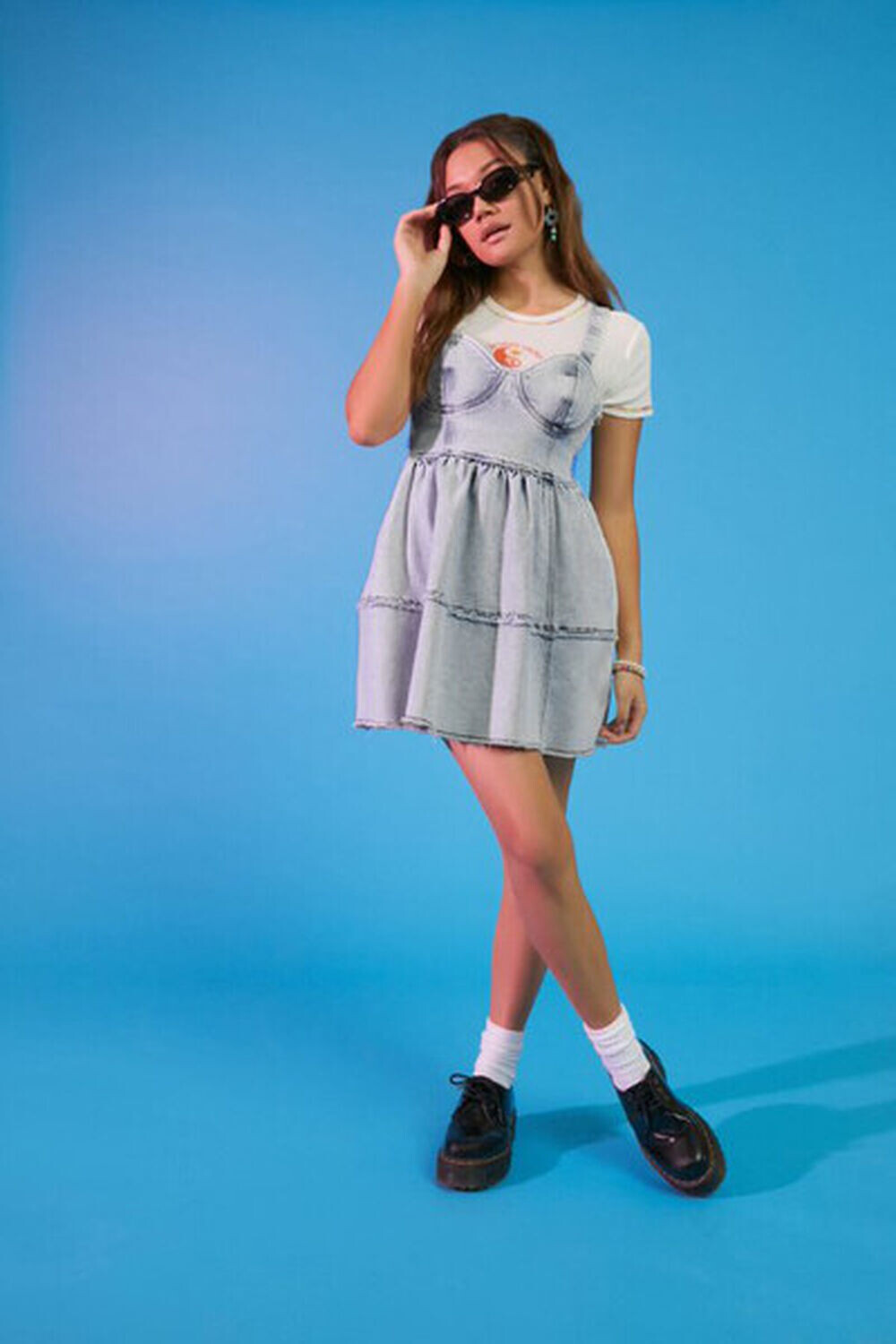 

Джинсовое мини-платье Sweetheart Forever 21, деним